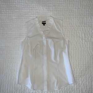Talbots White Sleeveless Ruffled Neck Button Down Blouse. Size 4